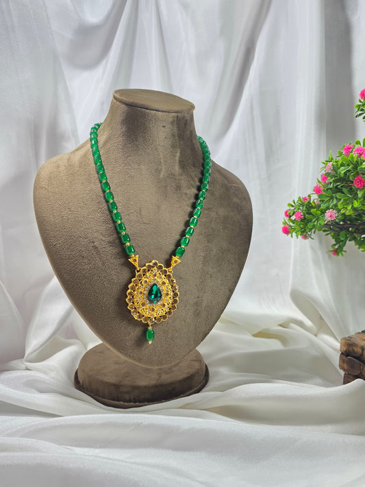 Dark Green Pendant Necklace
