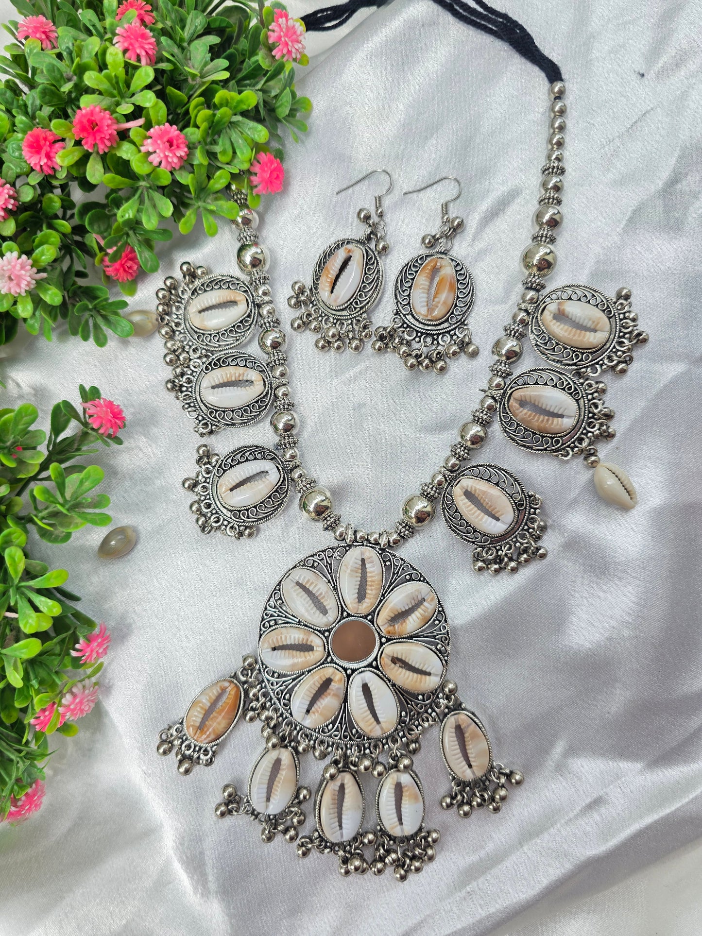 Ocean Bloom Oxidised Necklace Set