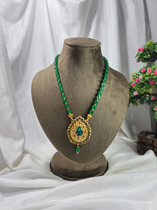 Dark Green Pendant Necklace