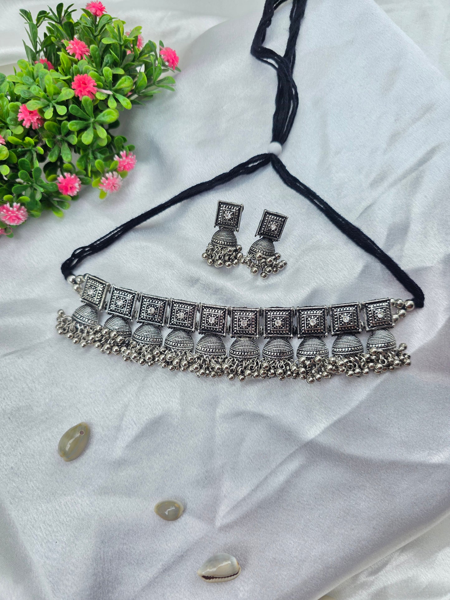 Square Motif Oxidised Choker Set