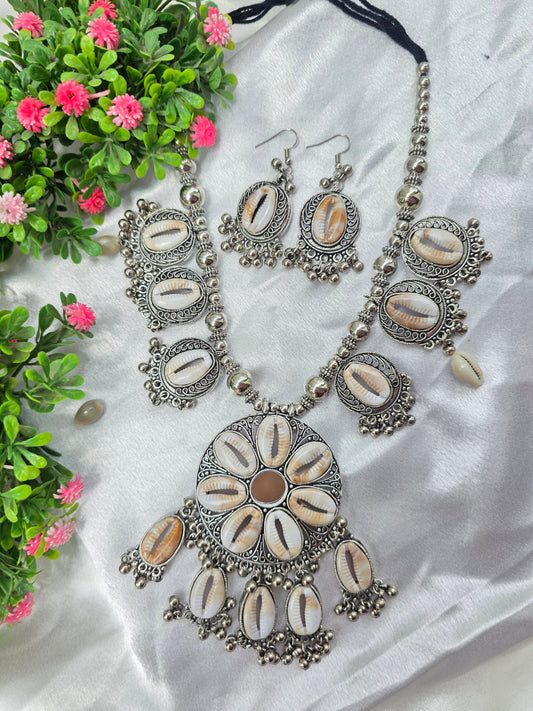 Ocean Bloom Oxidised Necklace Set