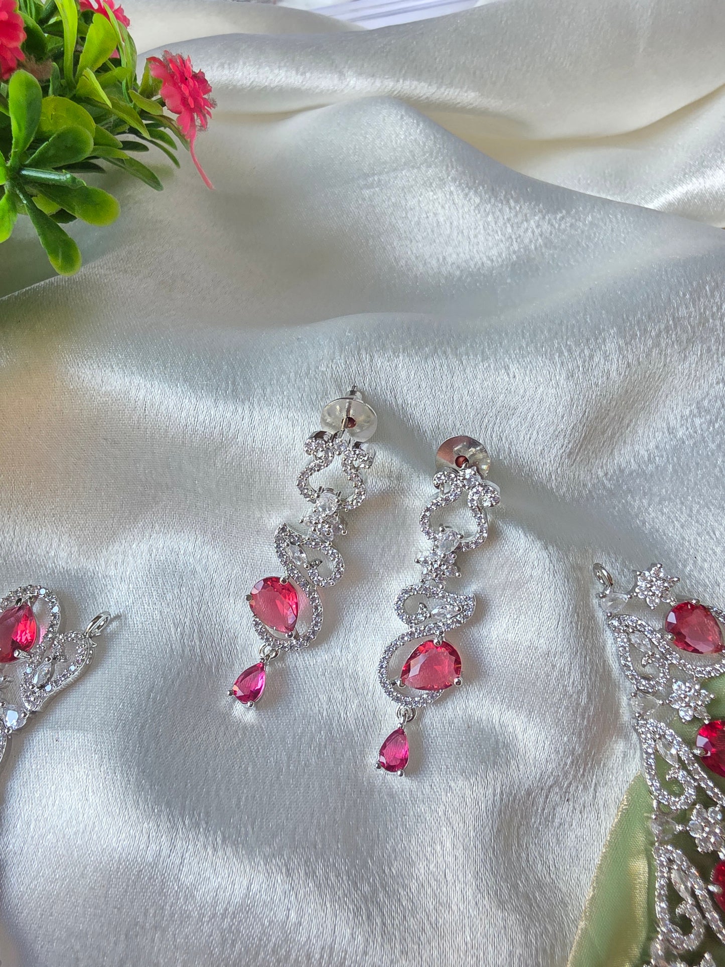 Glow Pink AD Necklace