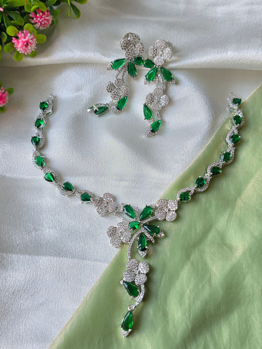 Berry Green AD Necklace