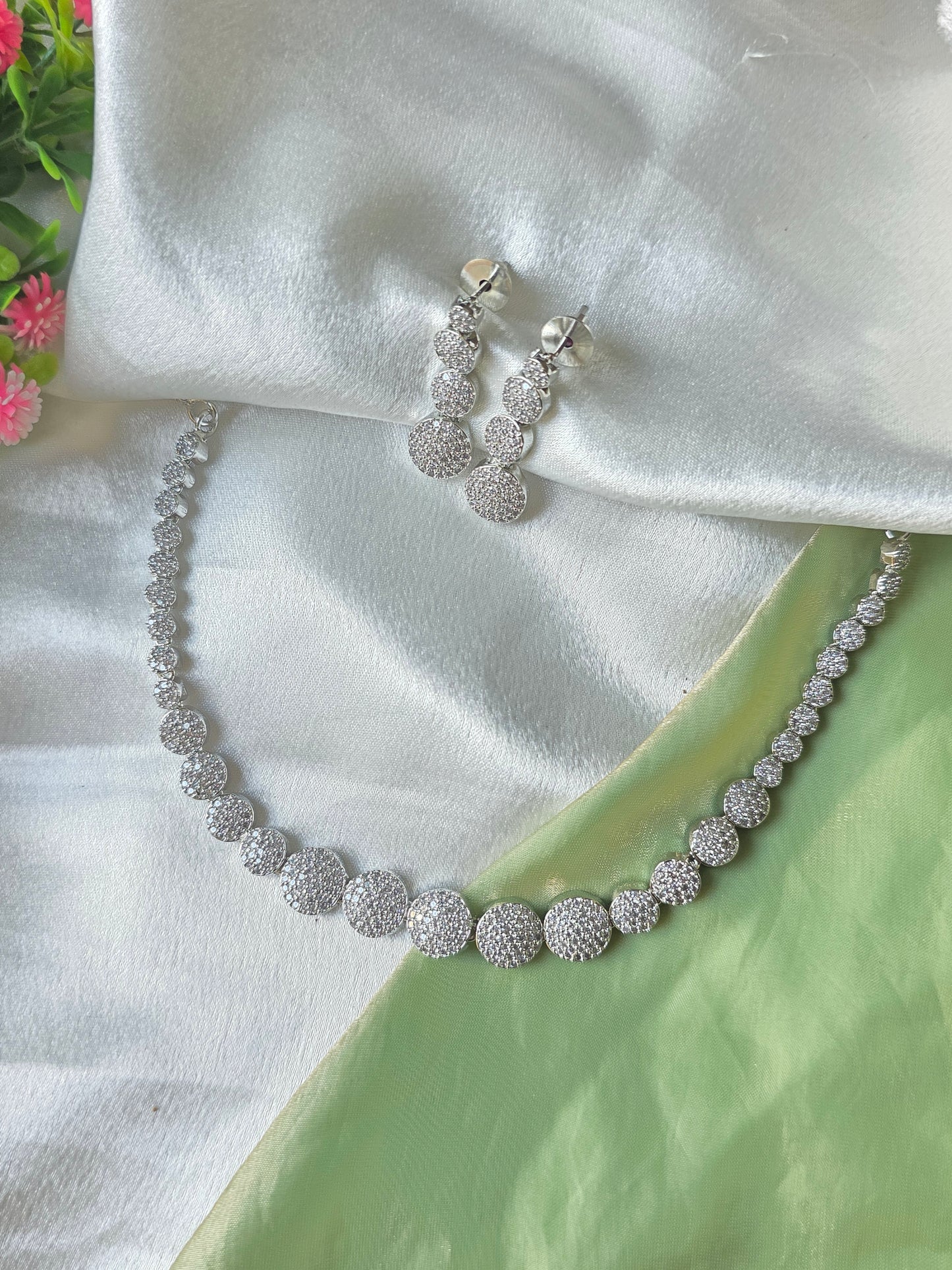 Tivora White AD Necklace