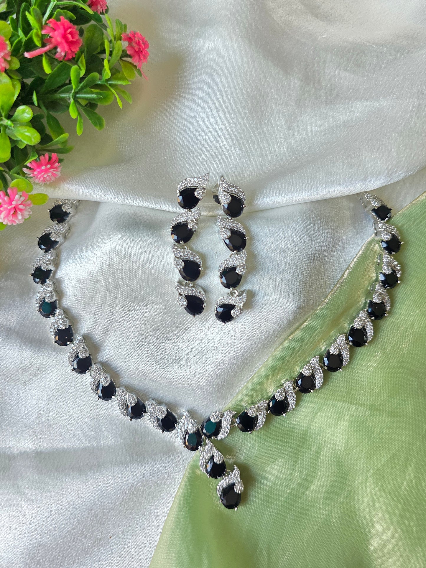 Lustre Black AD Necklace