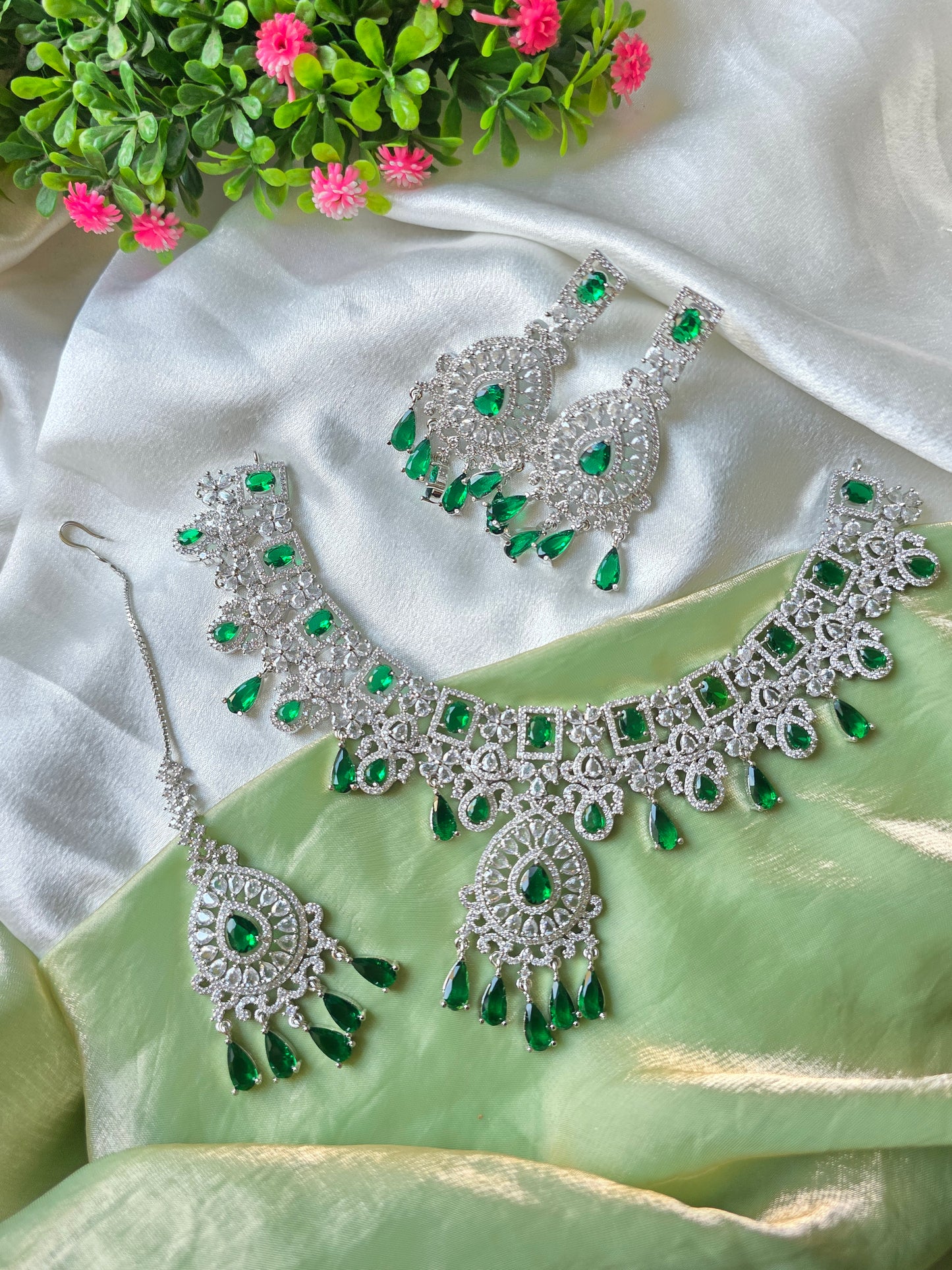 Valenca Green AD Necklace