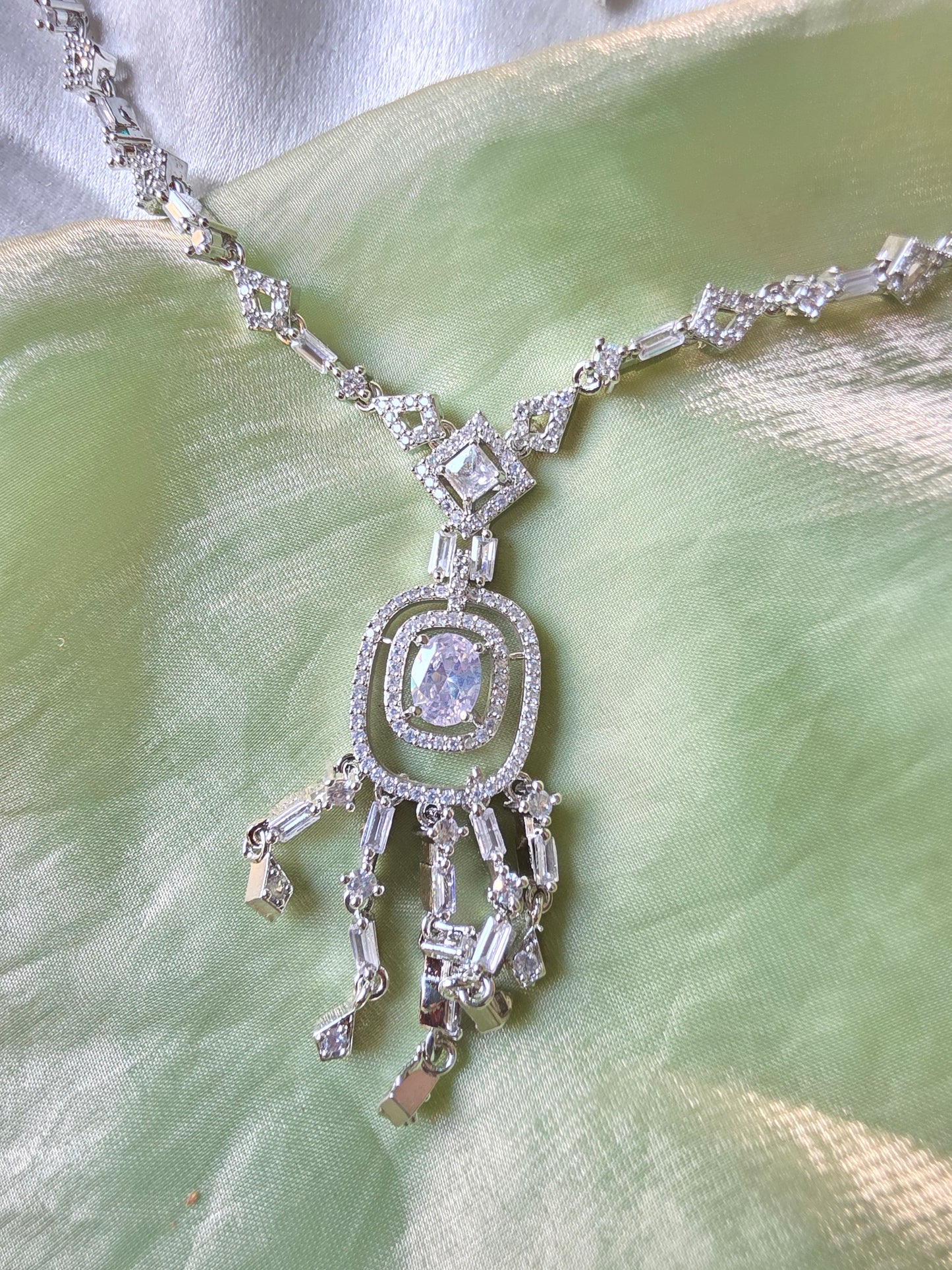 Elenza White AD Necklace