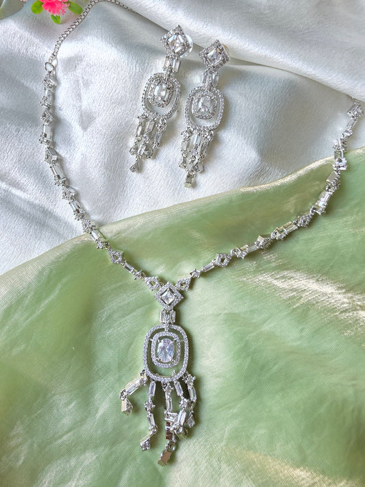 Elenza White AD Necklace